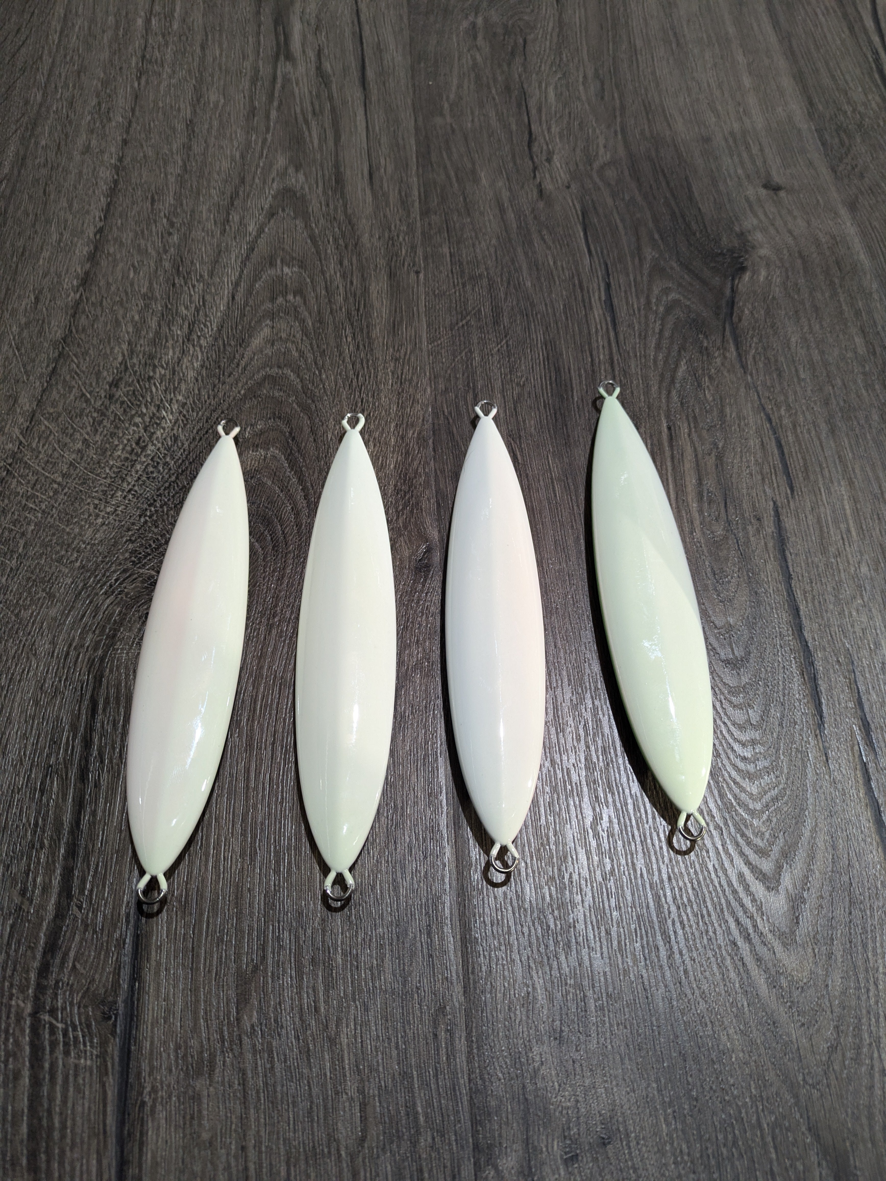 ミニマムジーク　Towa TJC200 The Goblin Slow Pitch Jig: Pink With Silver Flash and Glow